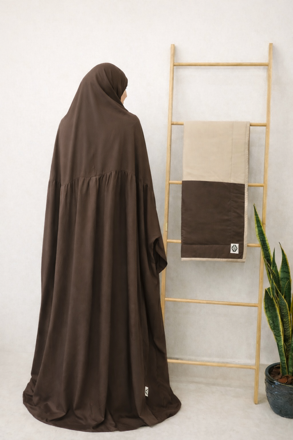 طـقـم عـاتـك للـصـلاة (2)